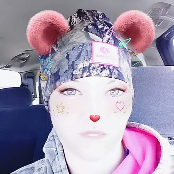 Meet your Posher, Niecie - Picture 1 of 1